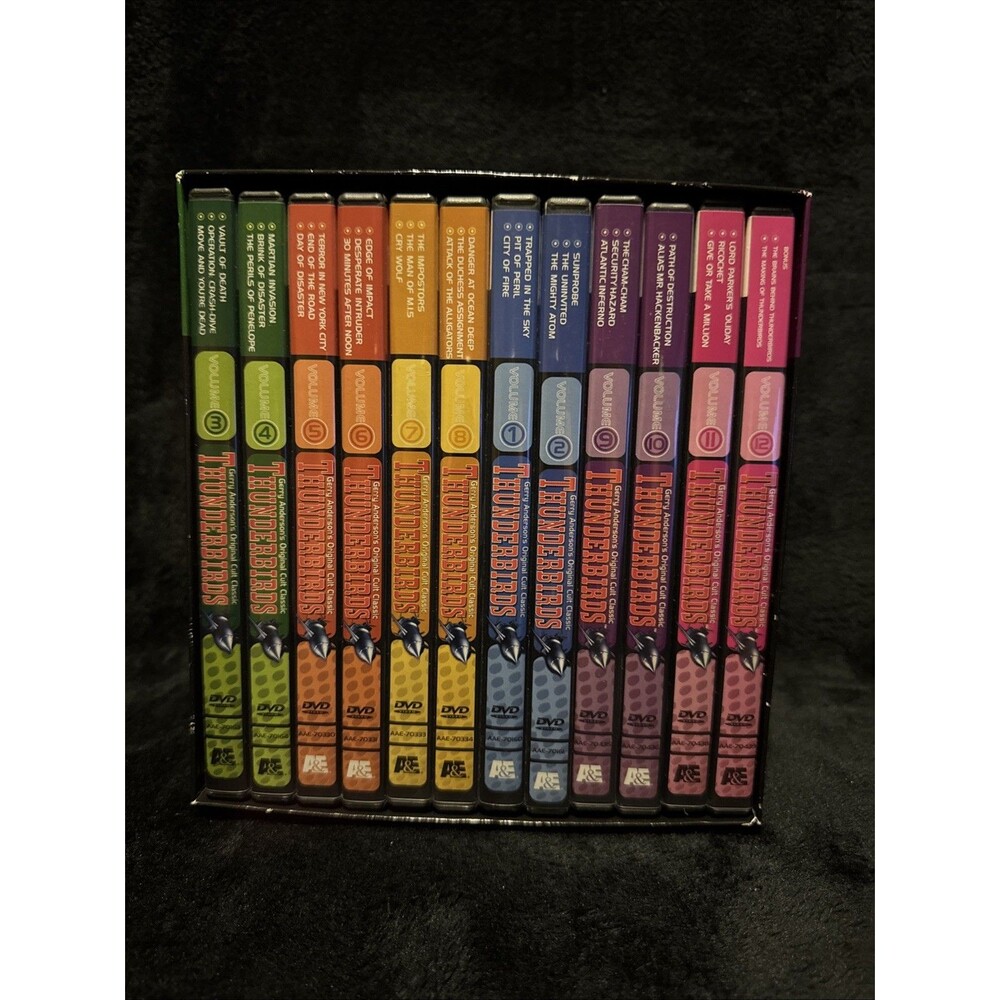 Gerry Anderson's Thunderbirds 12 Volume DVD Mega Set (32 Episodes) 1999